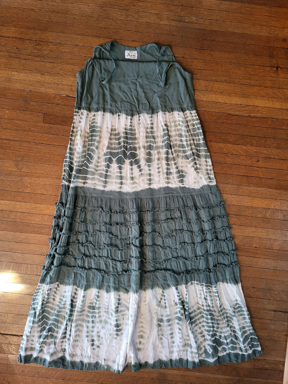 Tie-Dye Maxi Dress in Sage Green and White